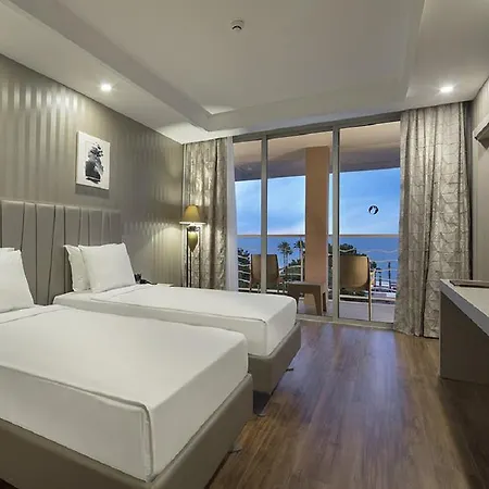 Kilikya Palace Goynuk אתר נופש קמר